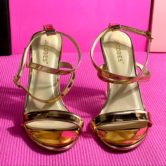 Sale‼️  Rose Gold Heels - Picture 8 of 8